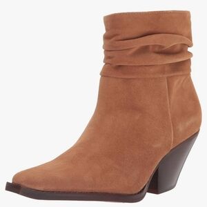 Vince Camuto Nerlinji Bootie SZ 8 in light cognac